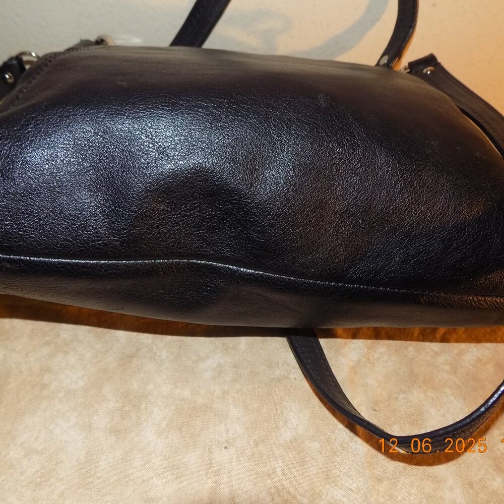 Coach Black Soft Leather Ashley Hippie Bag. - Picture 4 of 5